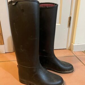 Black Tall Rain Boots